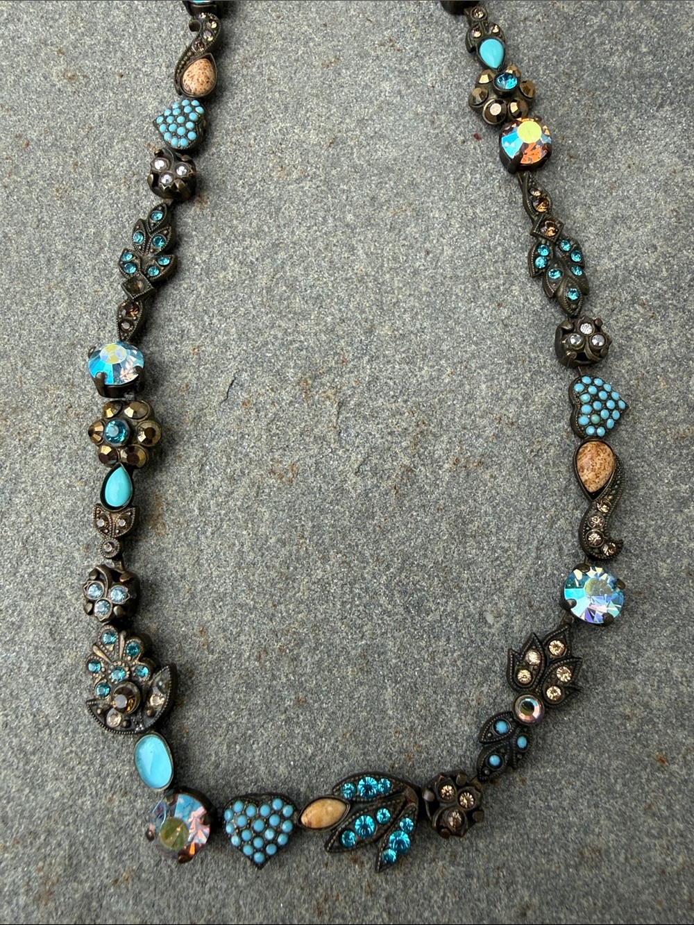 Gorgeous Vintage Sorrelli Turquoise and Bronze Swarovski Flower Necklace